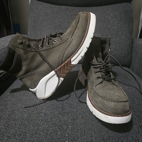 Timberland Men's Olive Leather Boots - Picture 1 of 3